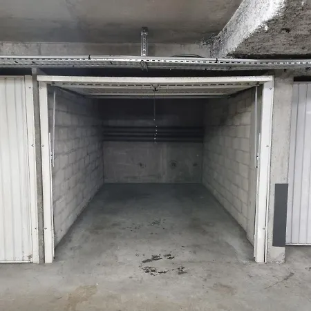 Paisible 2 Pieces Avec Parking Gratuit - Gare De Tram T3 Villeurbanne